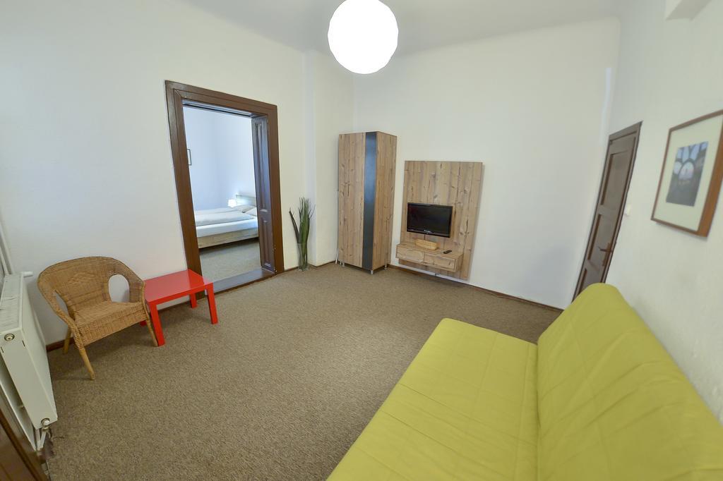 Apartment Gabriel Sibiu Ngoại thất bức ảnh